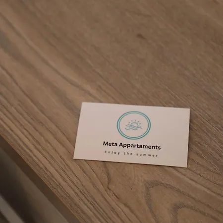 Meta Apartment *