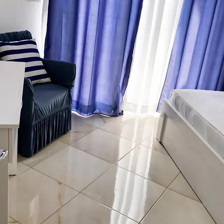 Meta Apartamento Sarandë